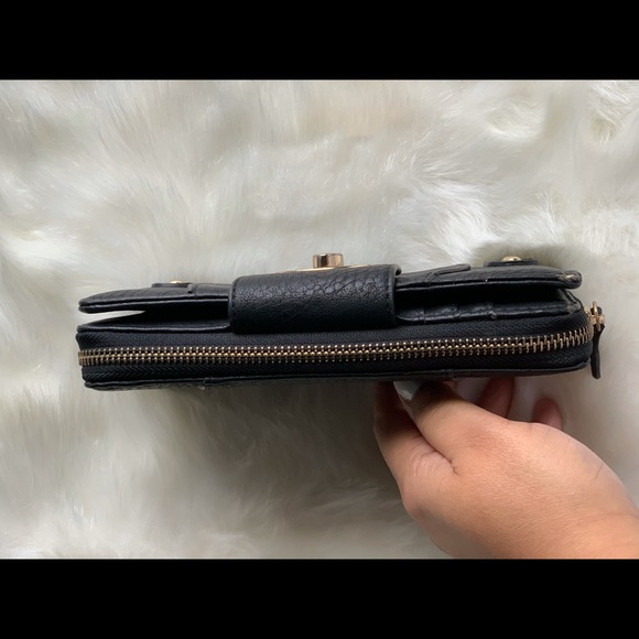 Long Wallet - Picture 2 of 6